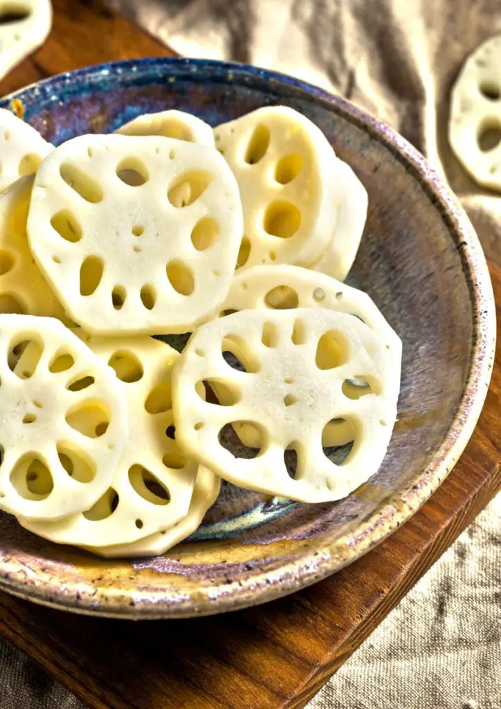 Lotus root slices