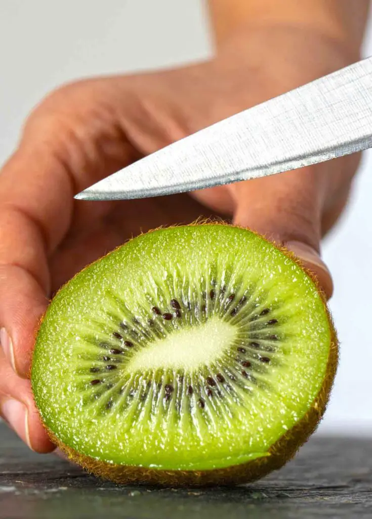 Cutting a kiwi