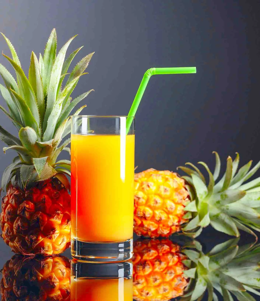 Can We Drink Green Tea After Eating Fruits 3 Pineapple juice glass and pineapples